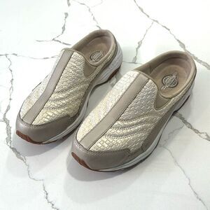 Easy Spirit | Traveltime Women’s Comfort Mules Clogs Shoes